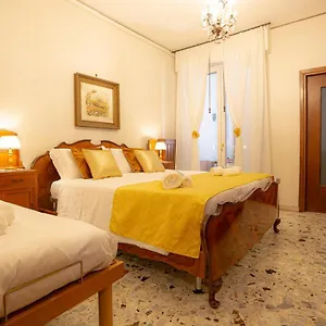 Residenza Porta Leoni - Royal Welcome Appartamento Verona