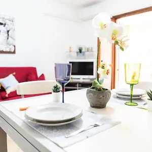 Casa Matilda Villasimius, 7 Posti, 3 Stanze, Doppio Giardino Appartamento Villasimius