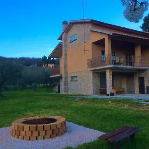 Velia Villa
